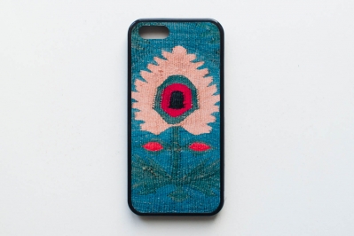 Phone Cover with Kilim Pattern III